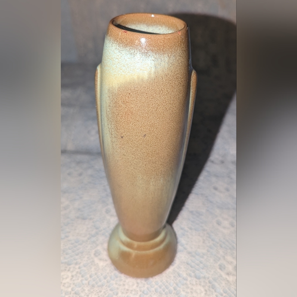 Vintage Frankoma 43 Prairie Green bud vase .